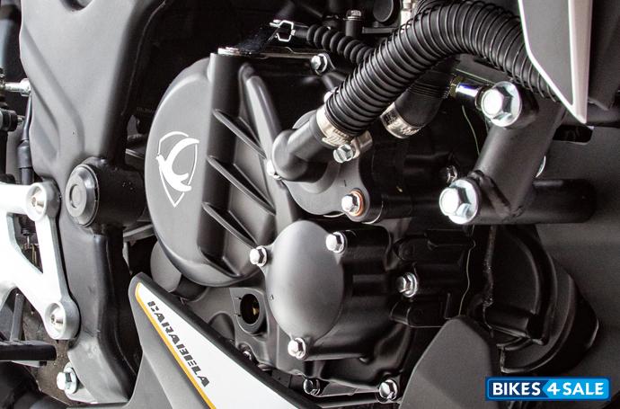 Carabela R300Z 4V