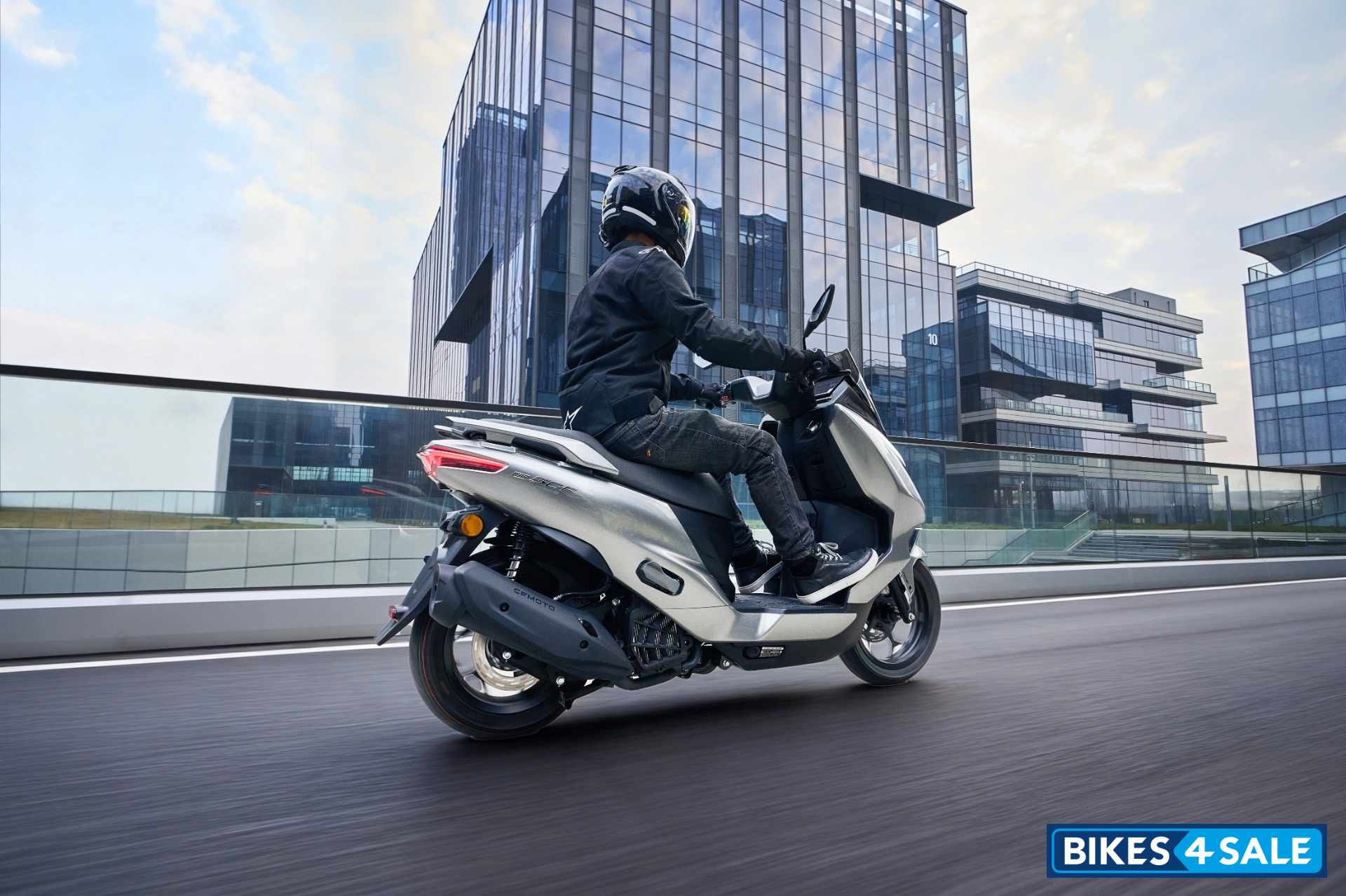CFMoto 150 SC-F