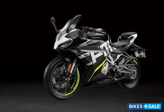 CFMoto 250SR