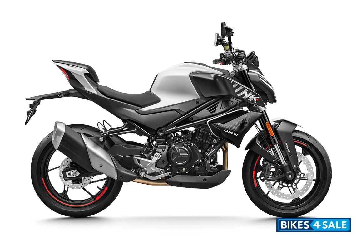 CFMoto 450NK Nebula White