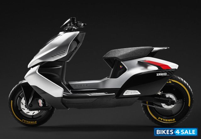 CFMoto ZEEHO Cyber