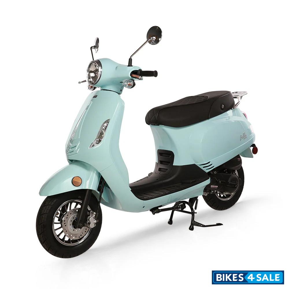 Chicago Scooter Company Bella Classic 50