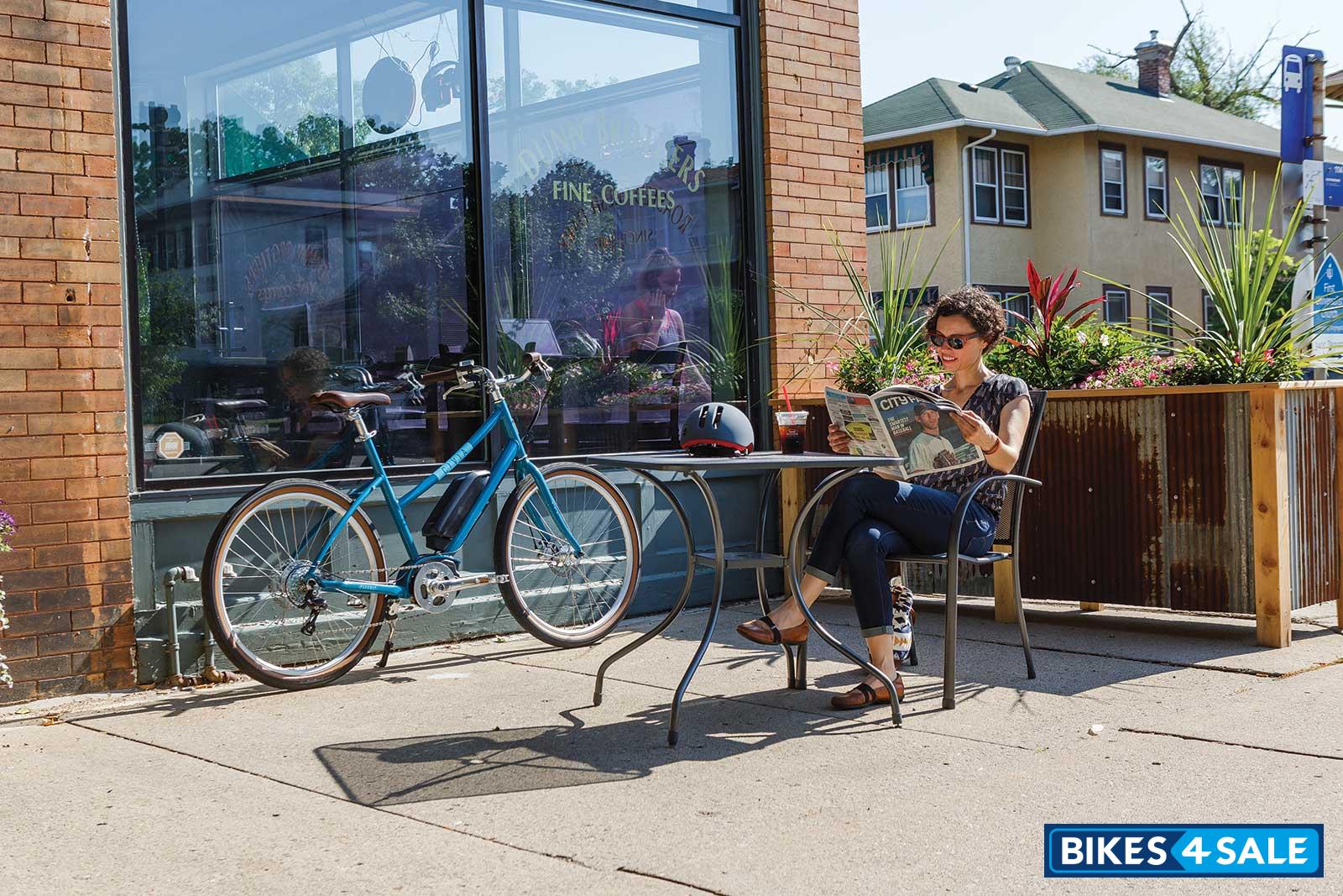 Civia Parkway Step-Thru Electric Bike