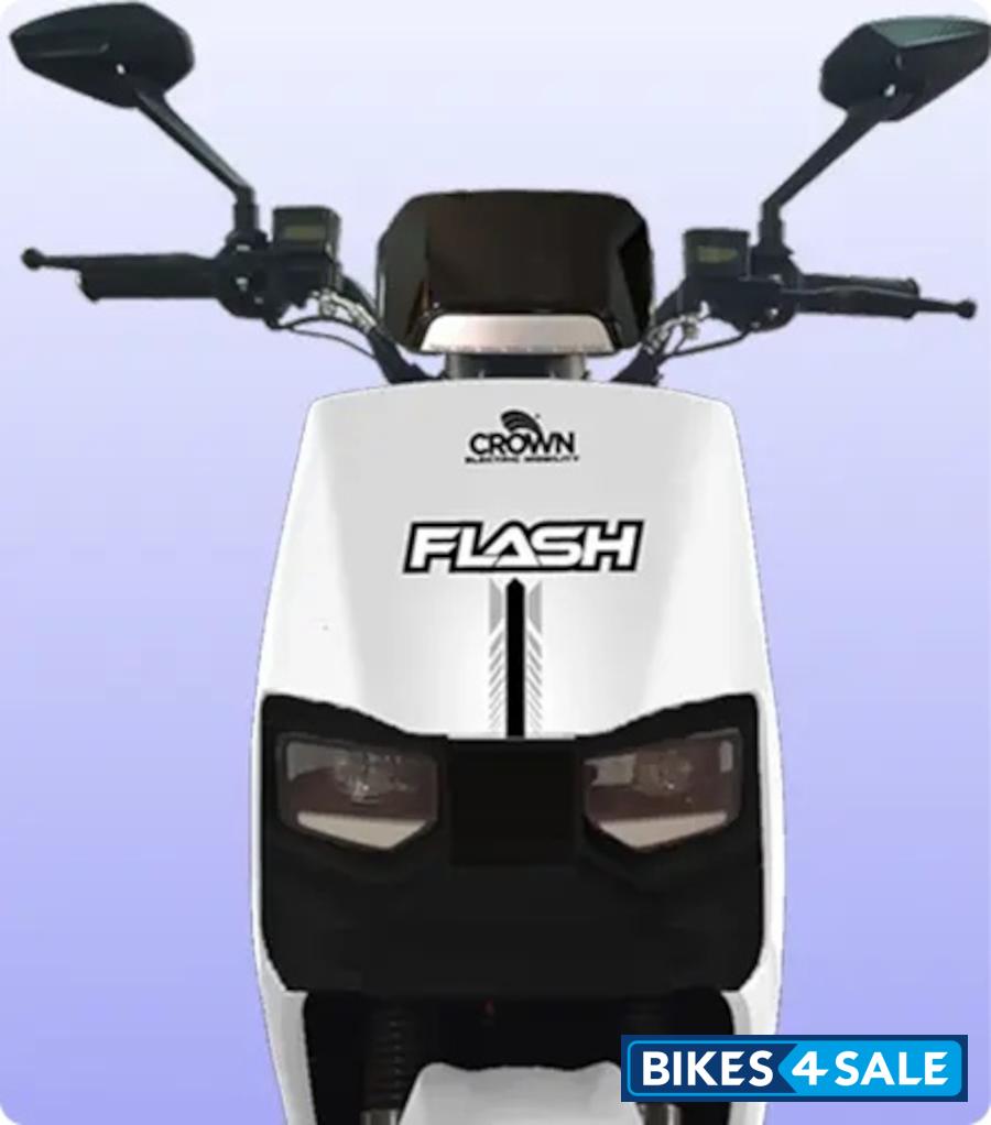 Crown Flash LED headlight with DRL