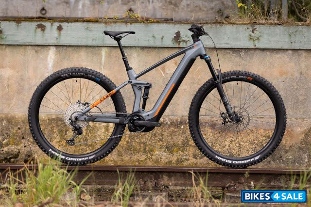 CUBE 2022 Stereo Hybrid 140 HPC SL 750 29