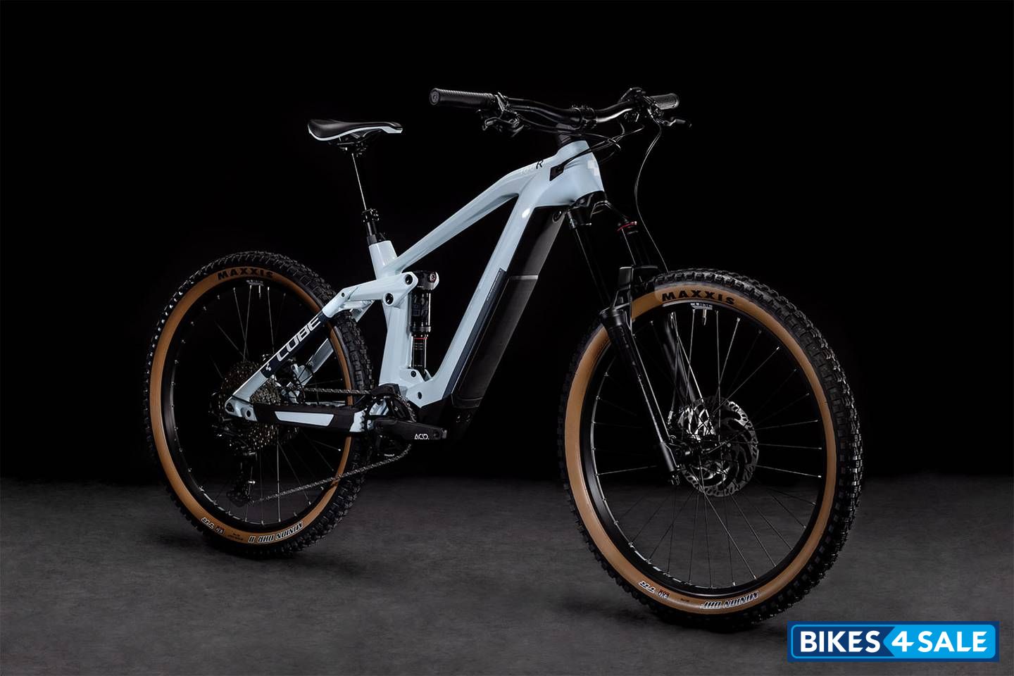 CUBE 2022 Stereo Hybrid 160 HPC Race 625 27.5