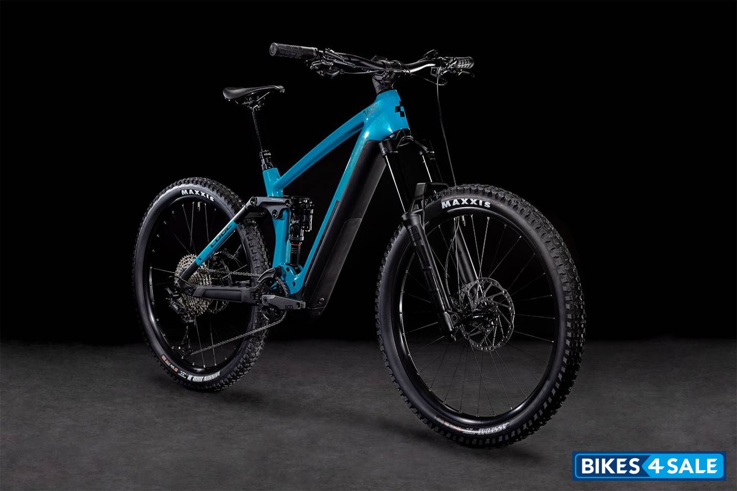 CUBE 2022 Stereo Hybrid 160 HPC SL 750 27.5