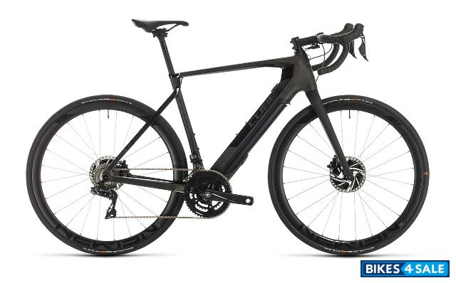 CUBE Agree Hybrid C:62 SLT