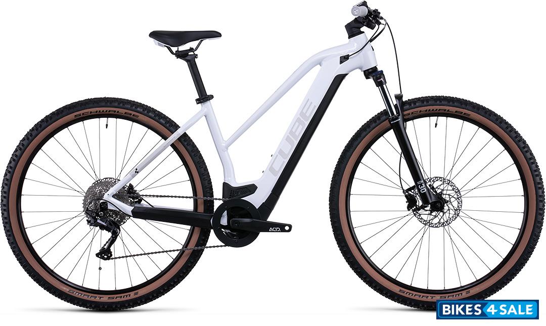 CUBE Reaction Hybrid One 500 2022