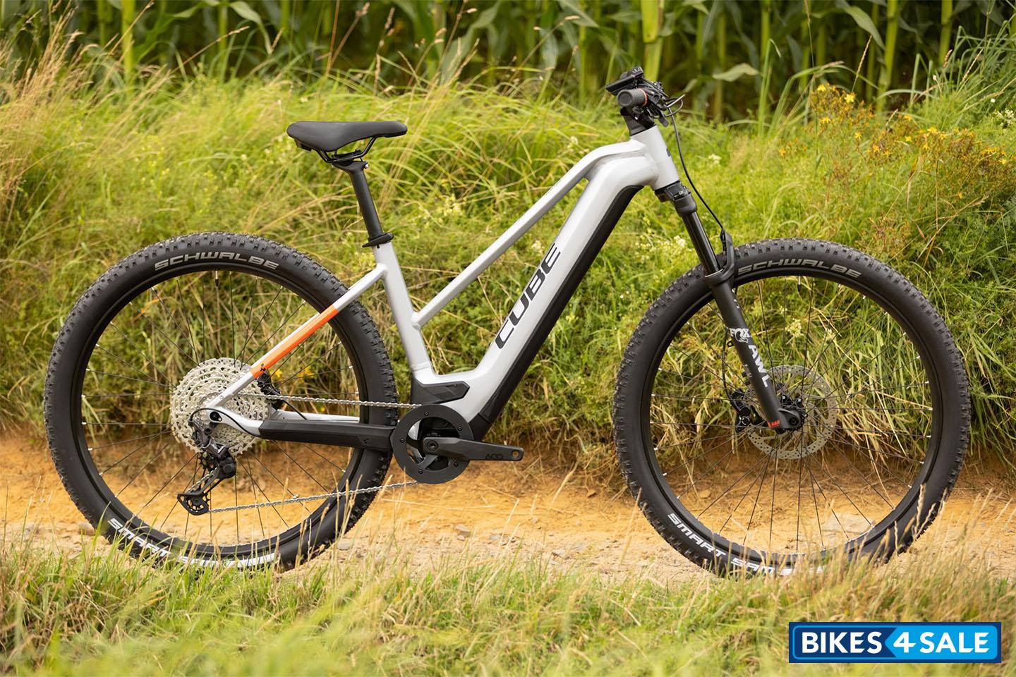 CUBE Reaction Hybrid SL 750 29 2022