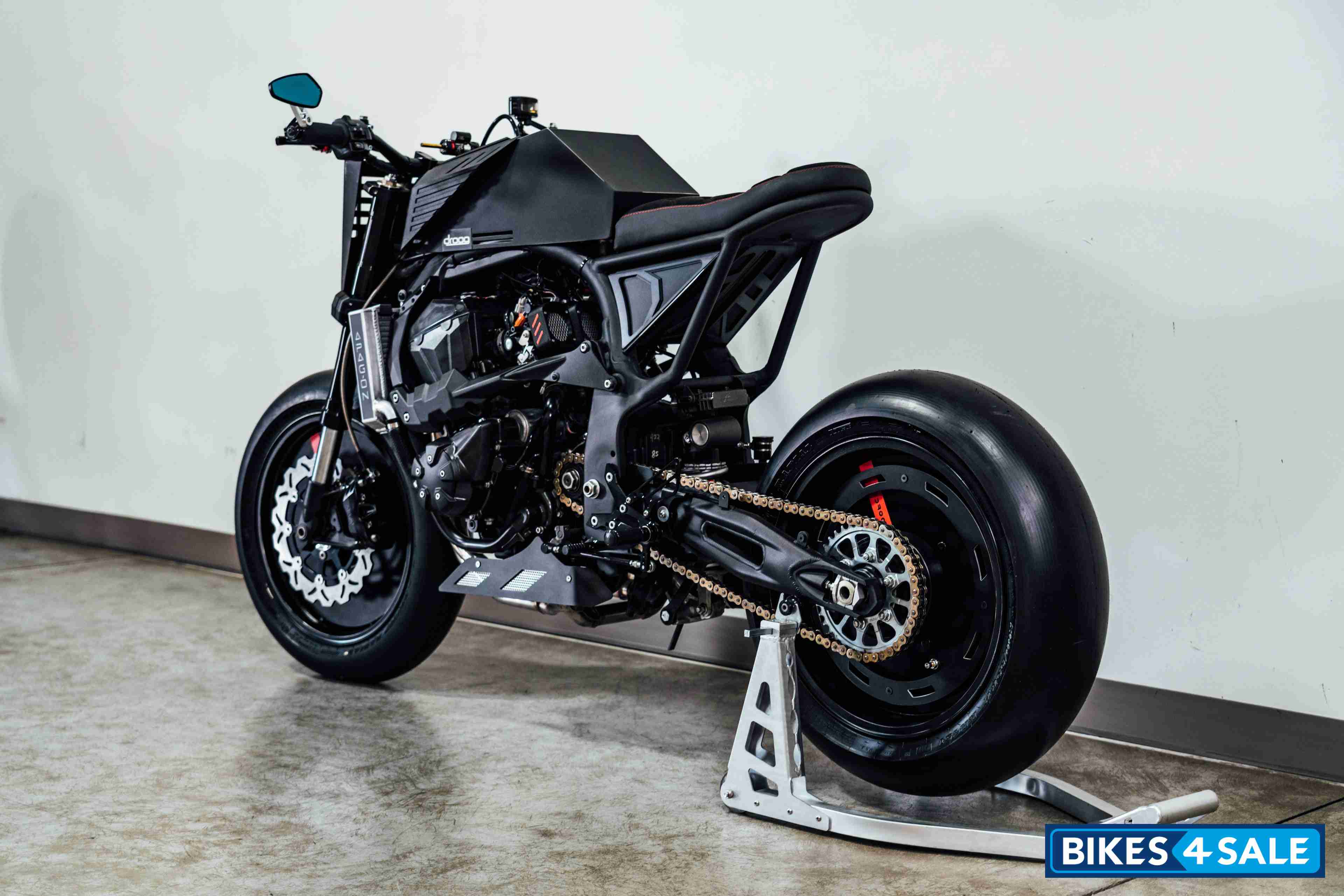 Droog Moto Hyper Fighter Apagon SC