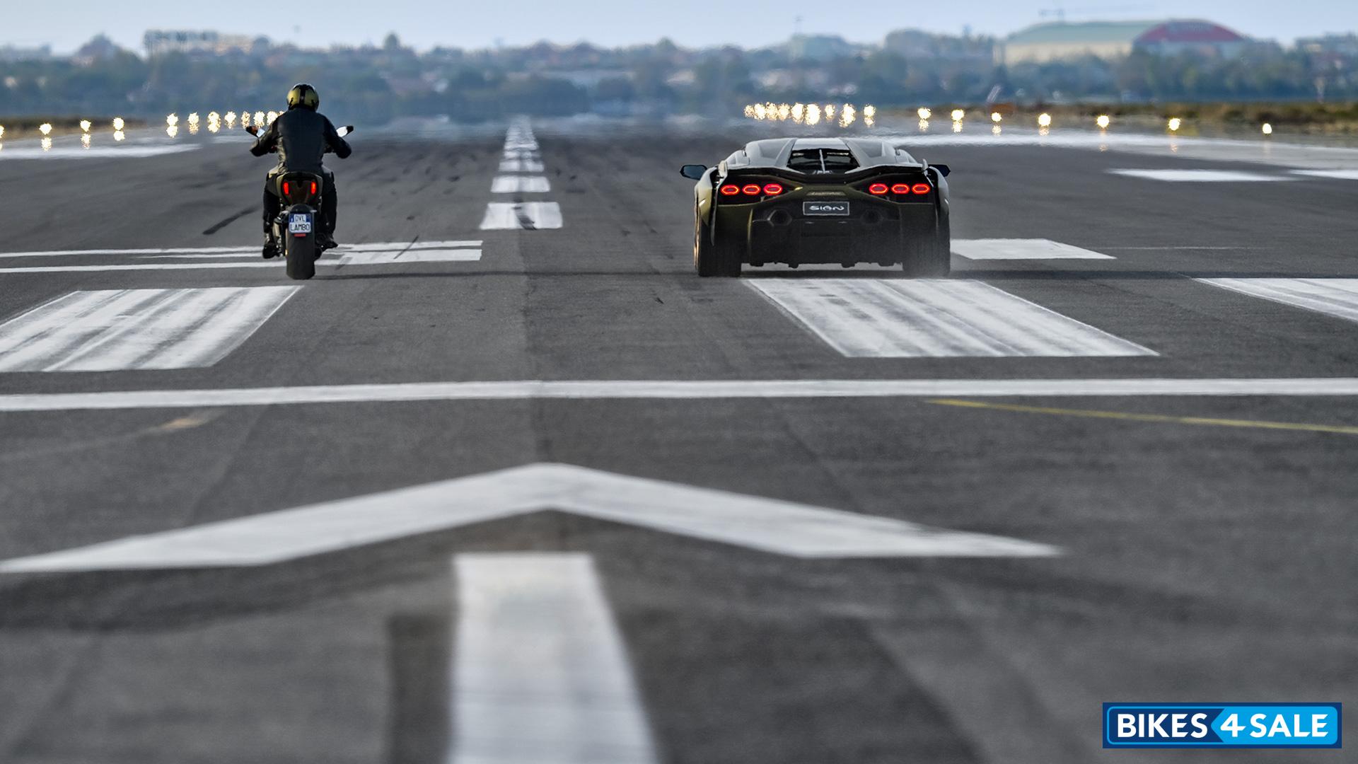 Ducati 2021 Diavel 1260 Lamborghini