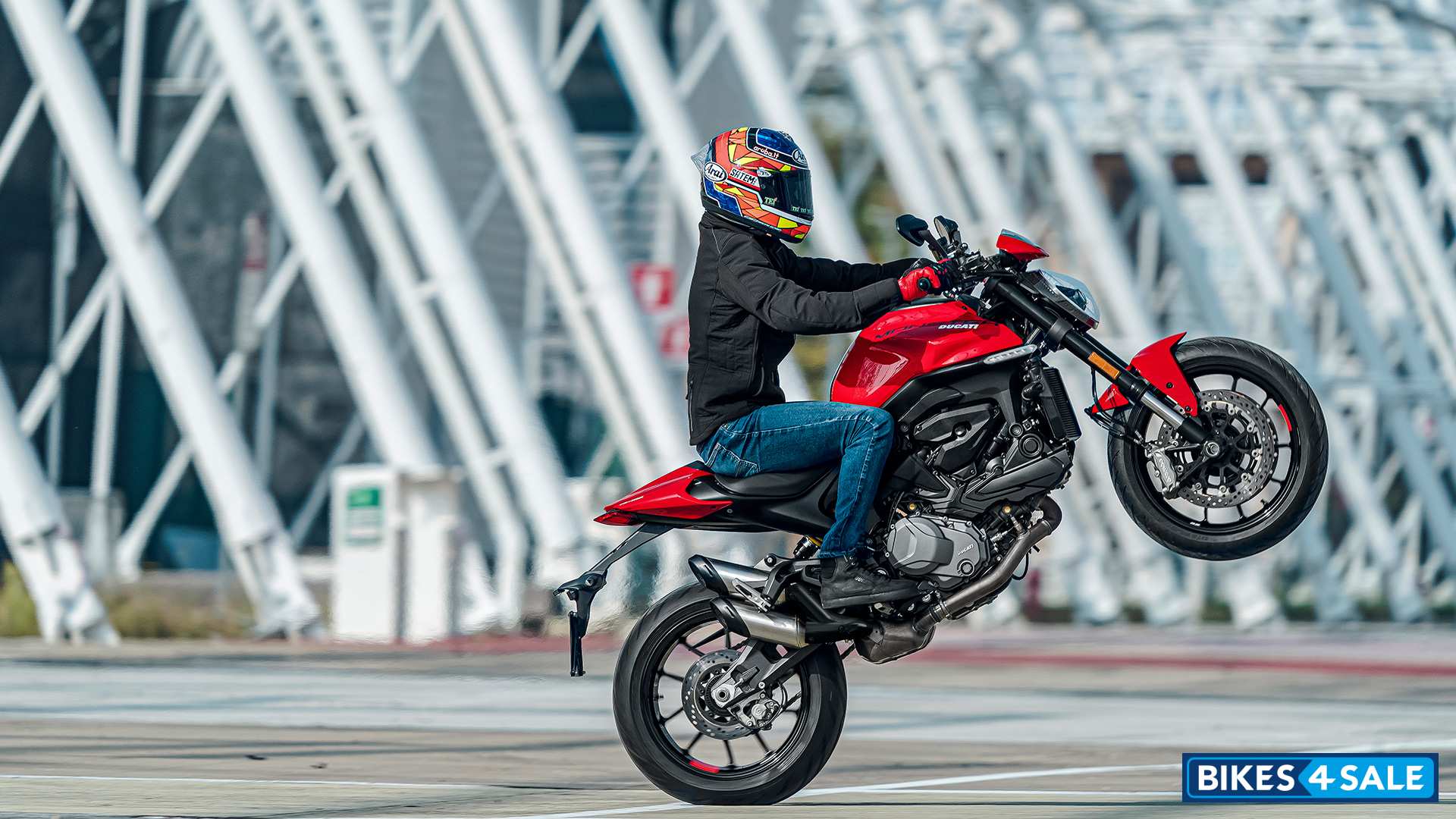 Ducati Monster Plus 2021