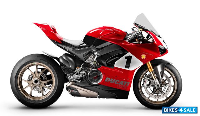 Ducati Panigale V4 25th Anniversary 916