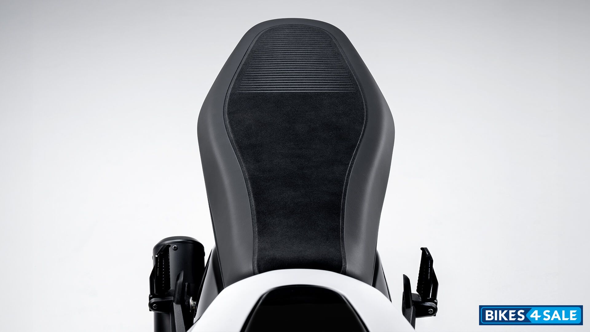 Ducati Scrambler 10th Anniversary Rizoma Edition