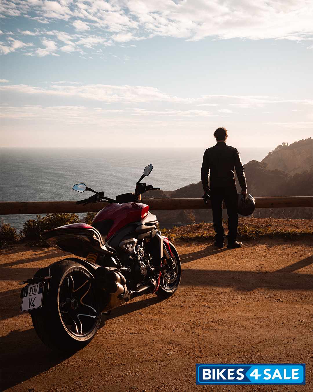 Ducati XDiavel V4 2025