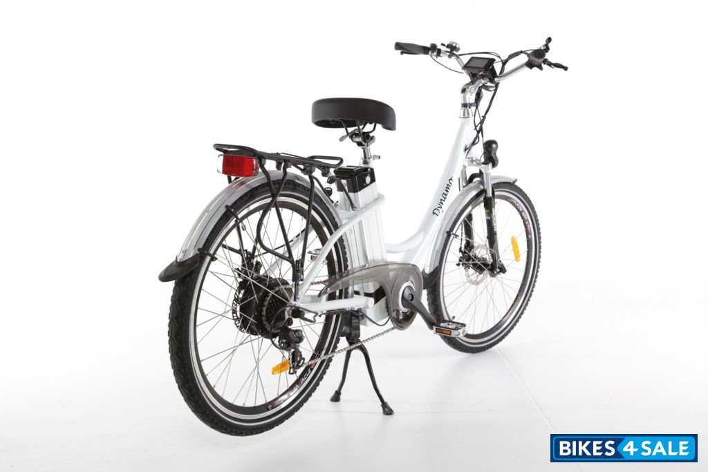 Dynamo Step-Thru Electric Bike