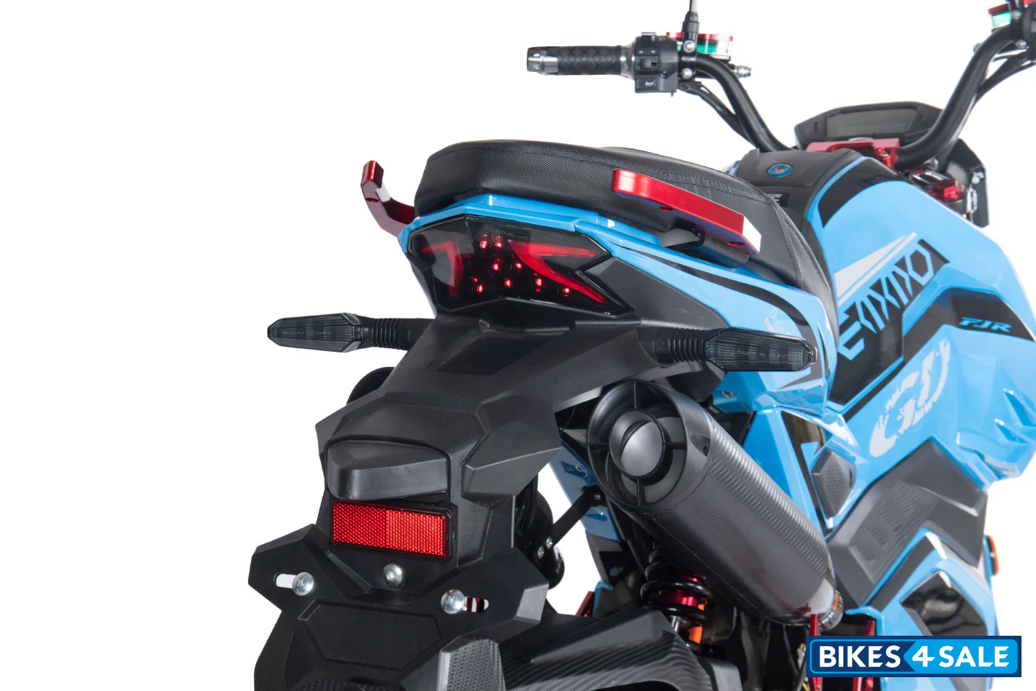 Emmo Gandan Turbo LED Tail Light & Turning Signals