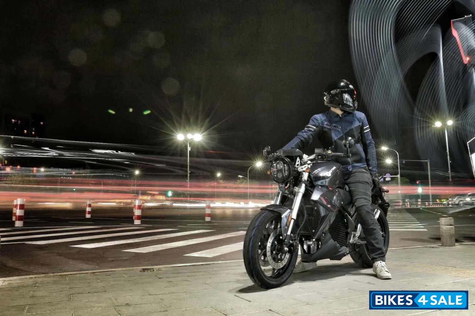 Evoke 2020 Urban Classic