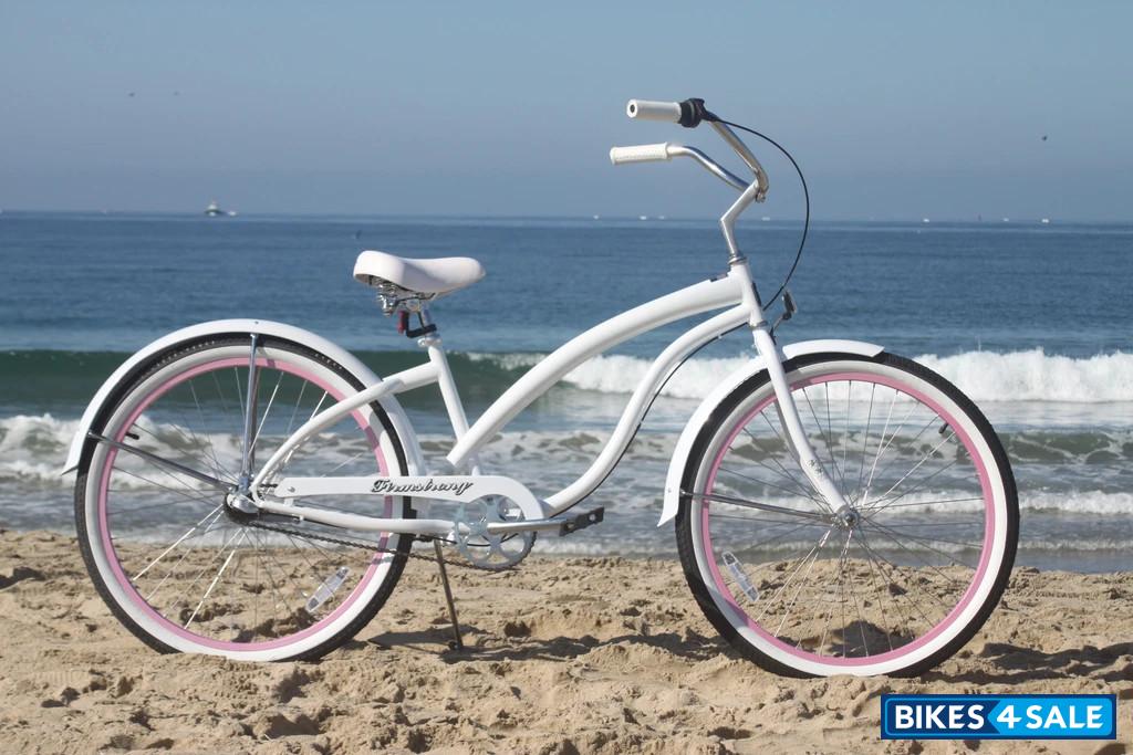 Firmstrong Bella Fashionista 3 Speed - Women s 26 Beach Cruiser Bike