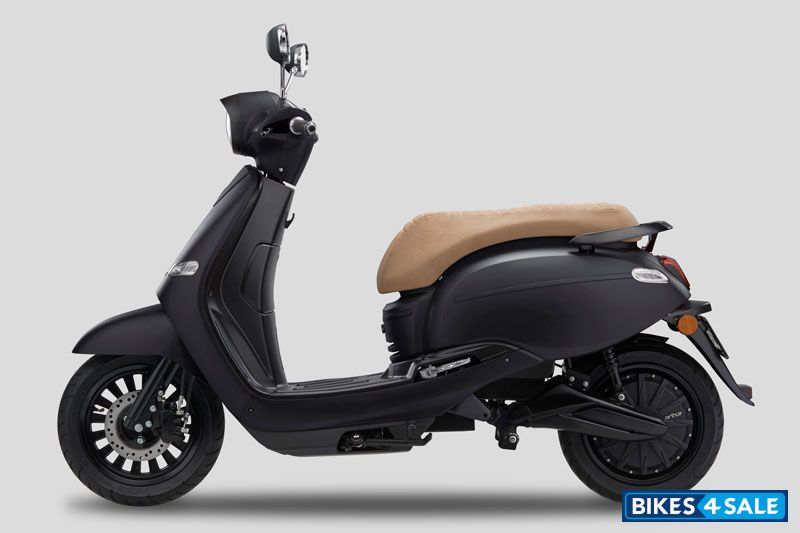 Fonzarelli Arthur Black