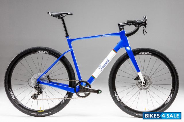 Framed Super Tuscan Riserva Carbon Gravel Bike Campagnolo Ekar 1x13