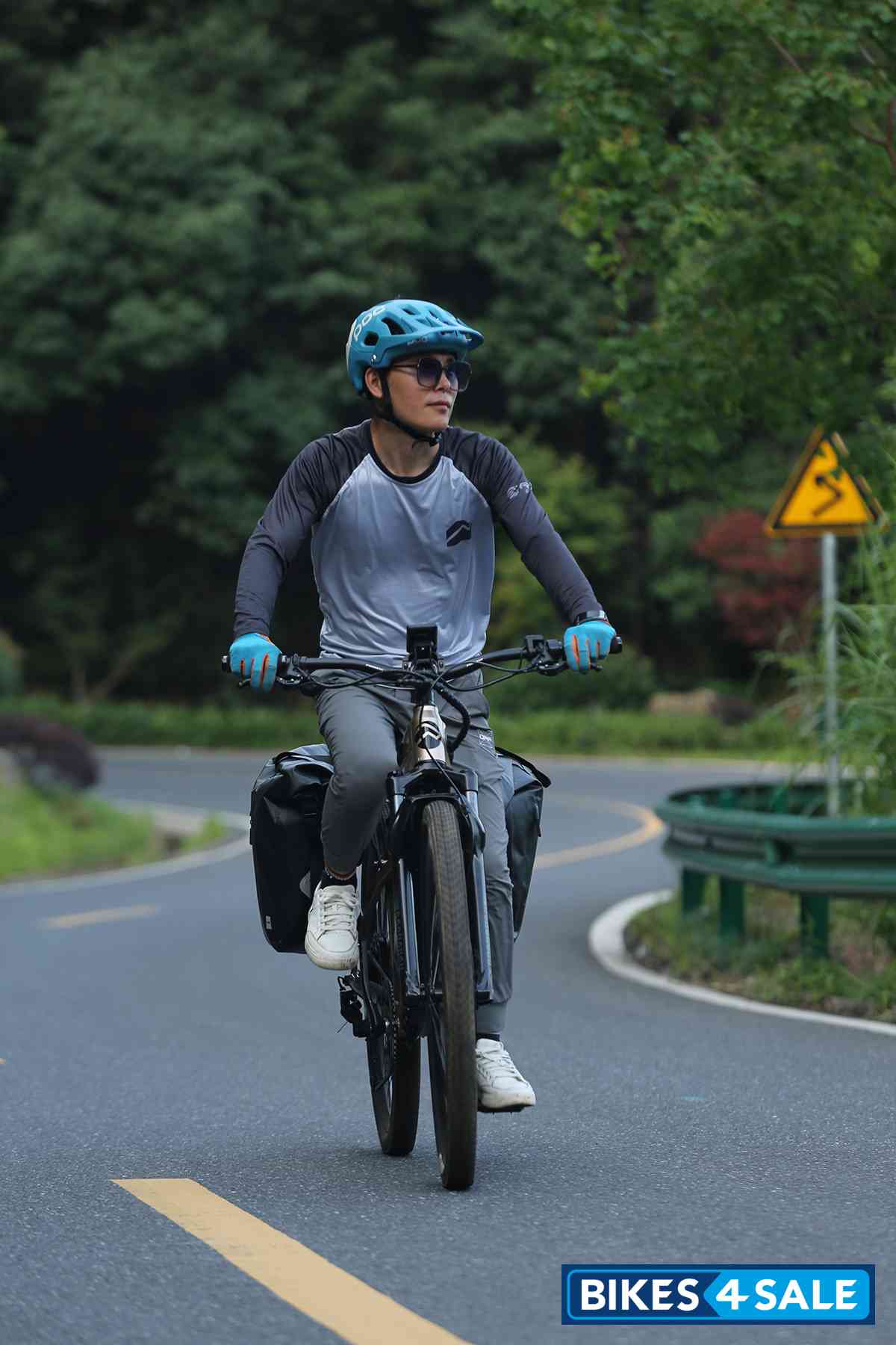 Frey Savannah Hybrid - Runner