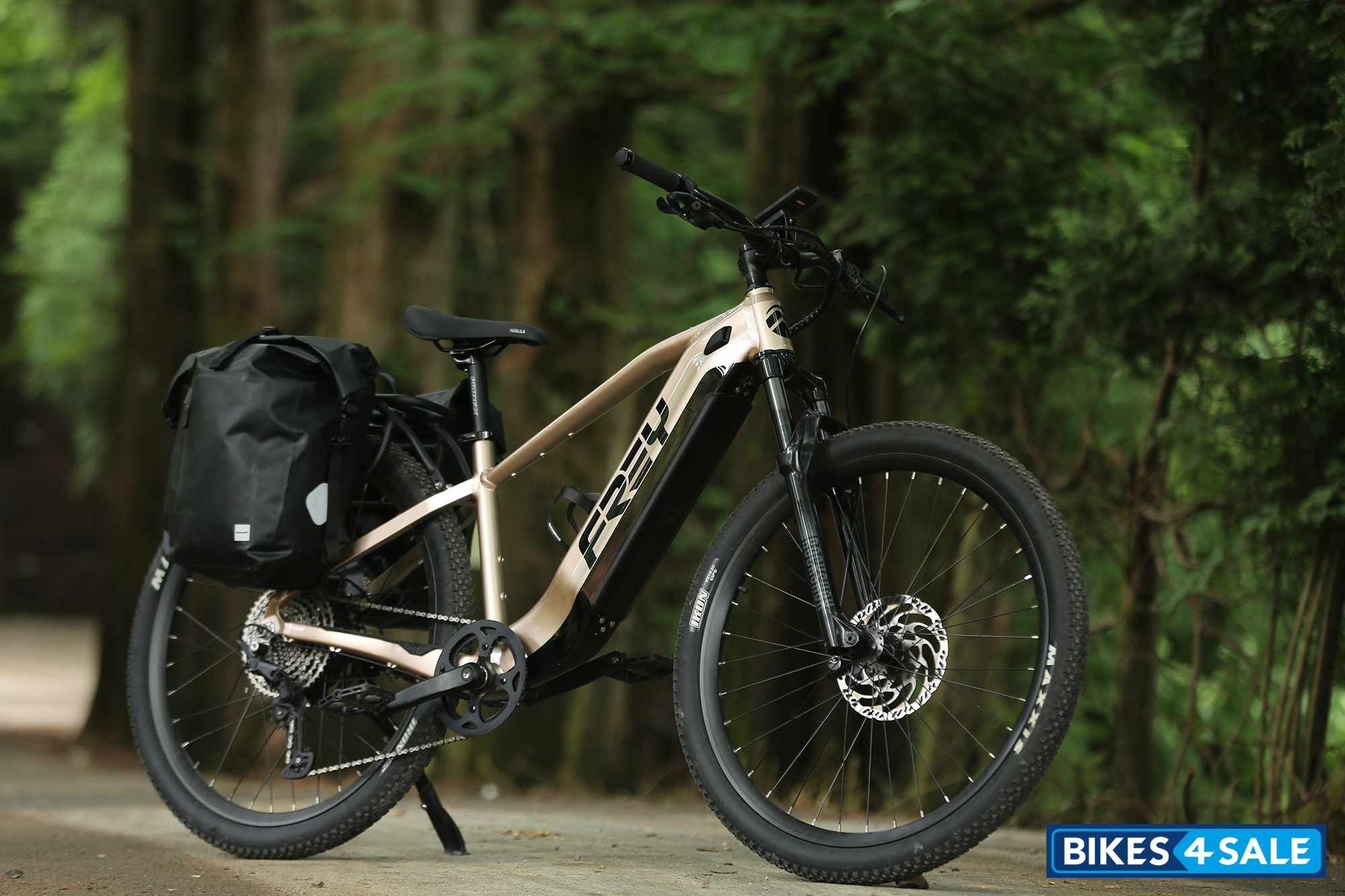 Frey Savannah Hybrid - Runner