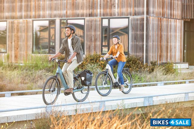 Gazelle Ultimate C8 HMB