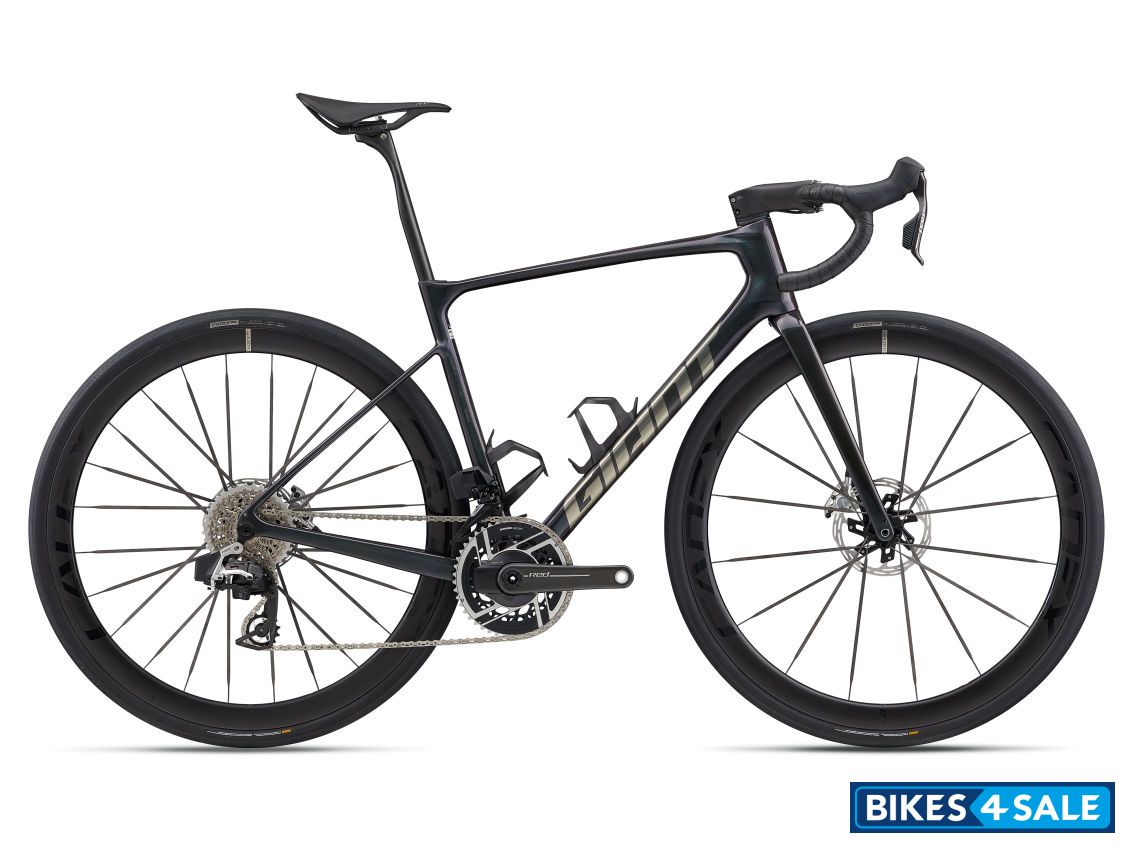 Giant Defy Advanced SL 0 smooth endurance bike for Australian rough roads