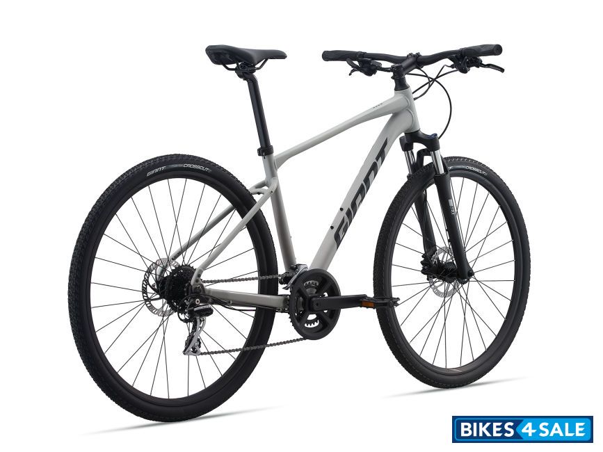 Giant Roam 3 Disc 2021