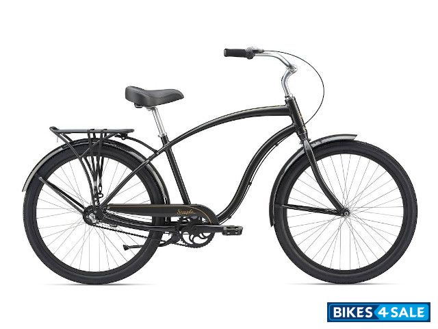 Giant Simple Three 2019 Giant Simple Three 2019