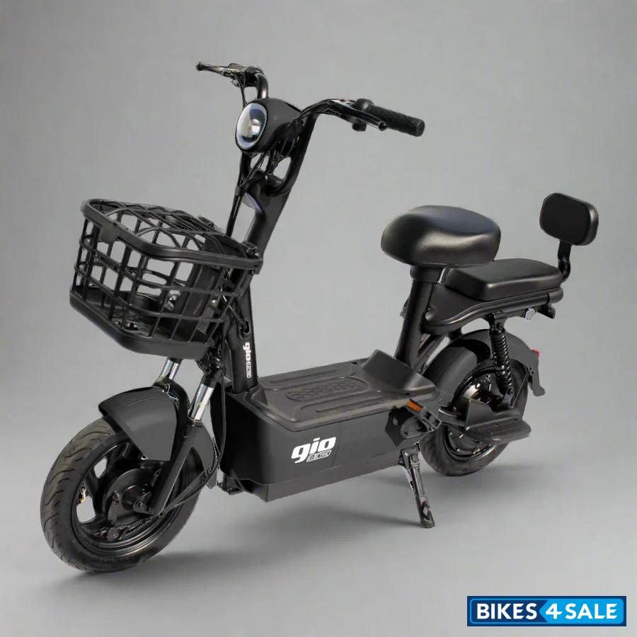 Gio Wasp Umbra Black