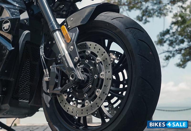 Hanyang Wolverine 800 Disc, with dual ABS