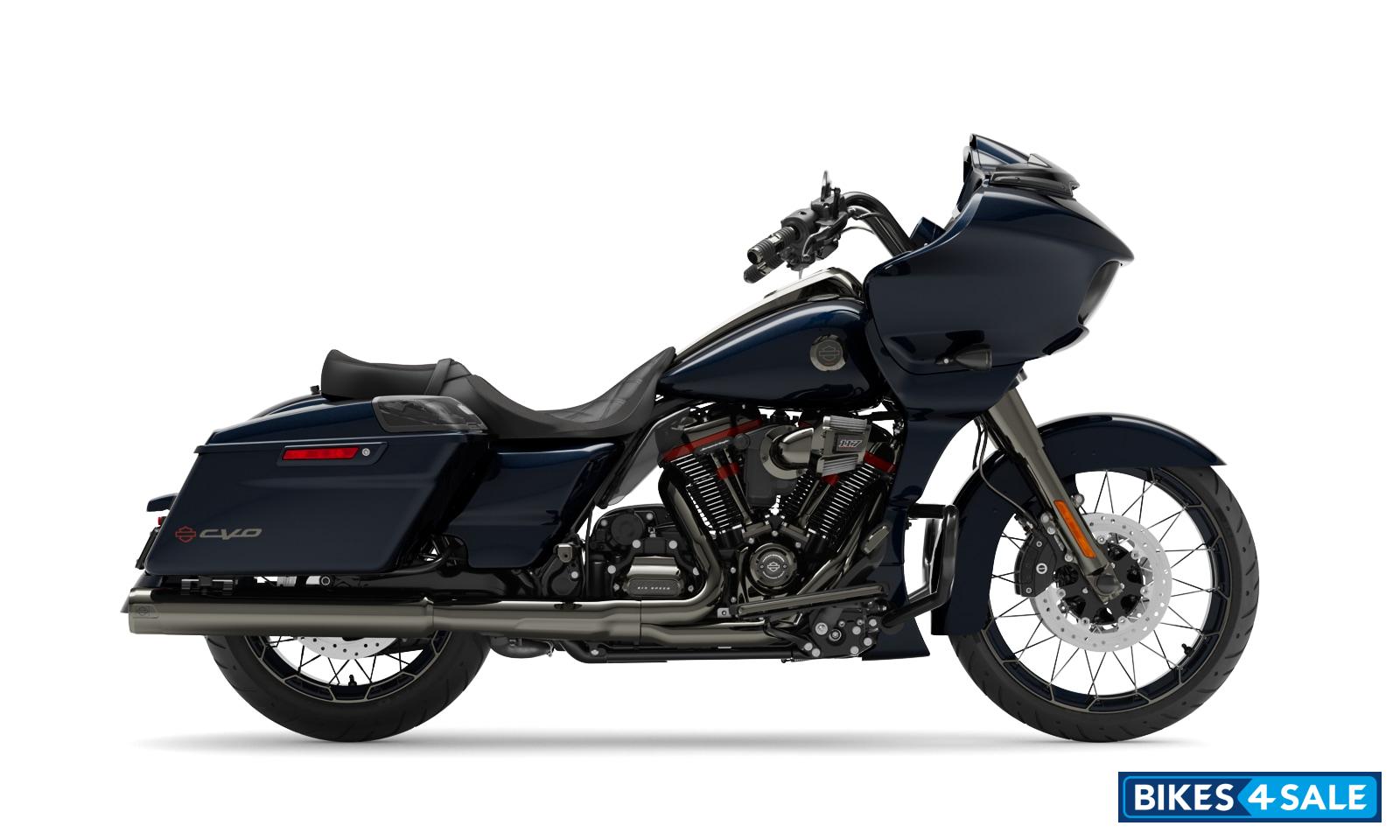 Harley Davidson 2022 CVO Road Glide - Blue Steel