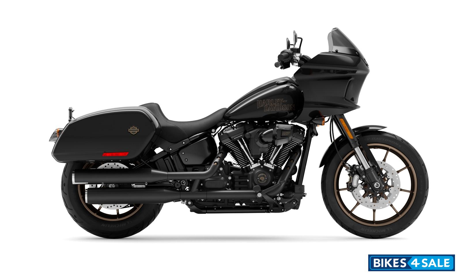 Harley Davidson 2022 Low Rider ST Vivid Black