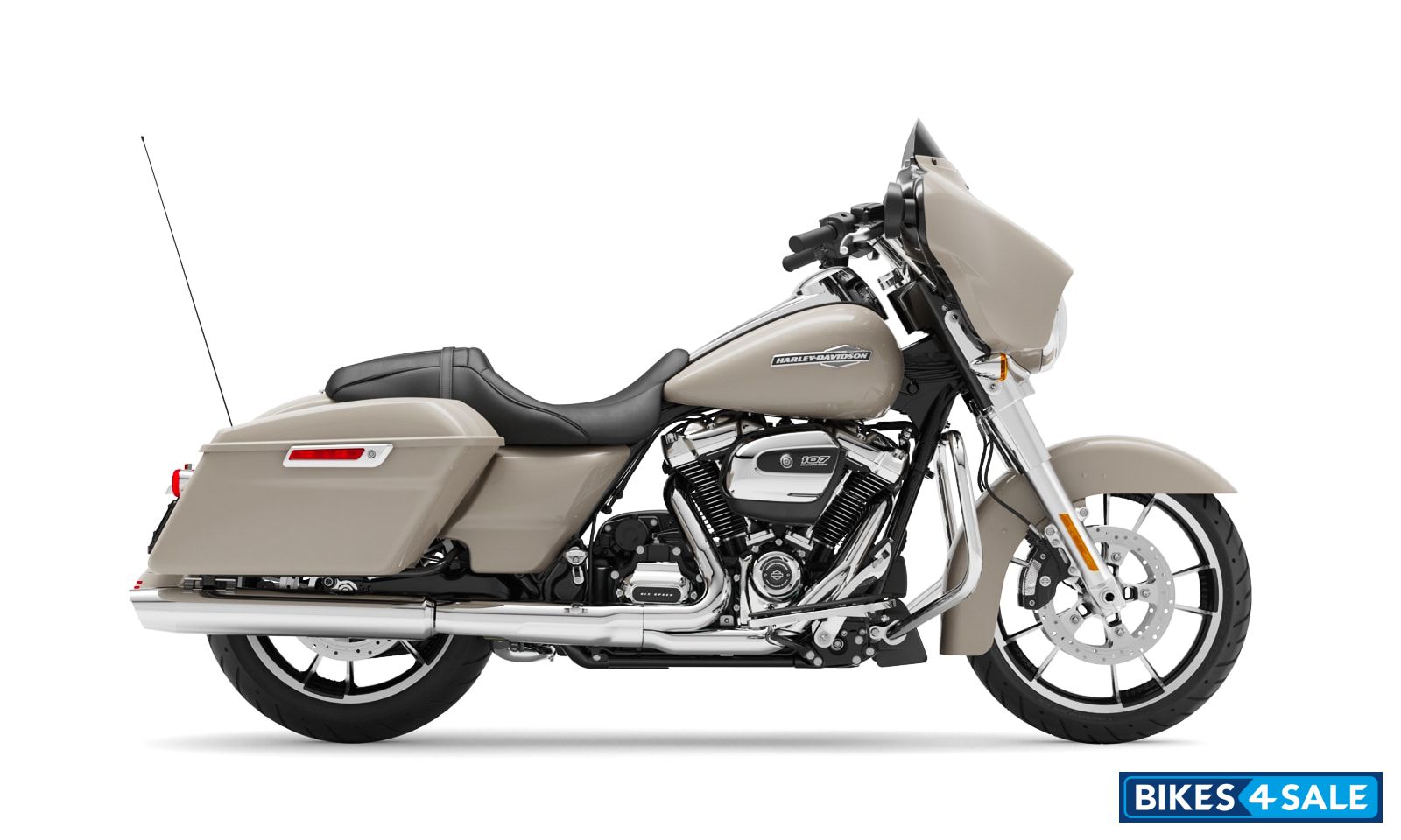 Harley Davidson 2022 Street Glide - White Sand pearl