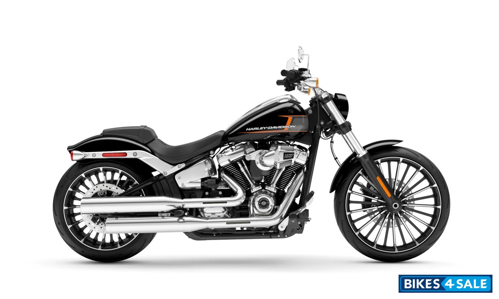 Harley Davidson 2023 Breakout 117 Vivid Black