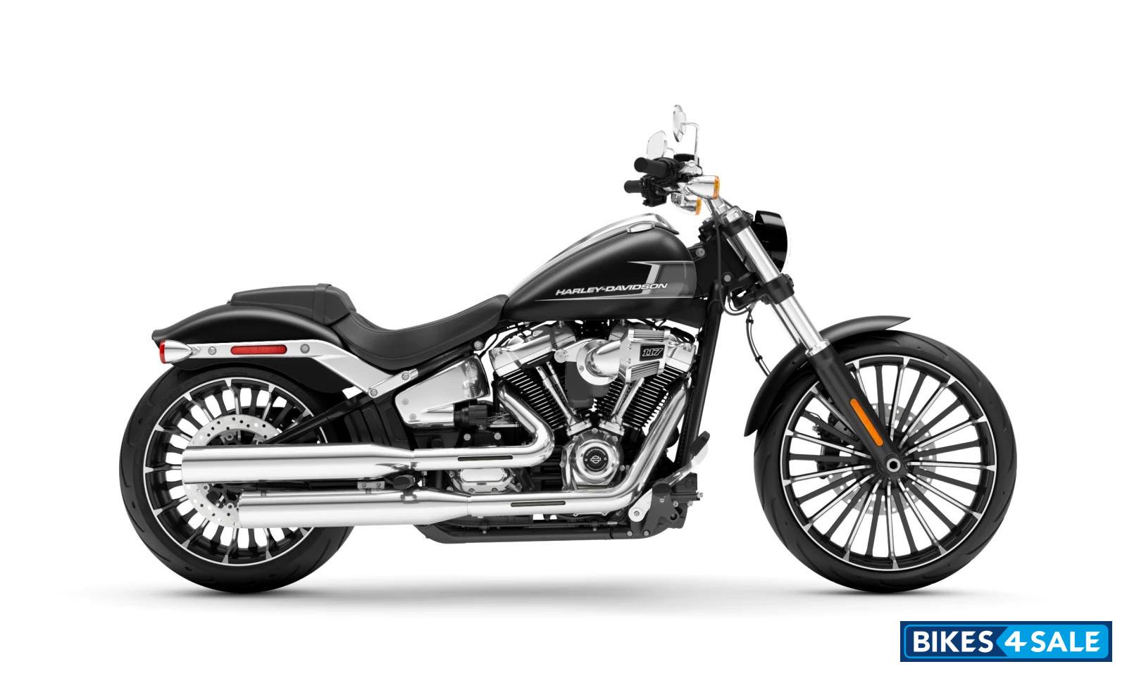 Harley Davidson 2023 Breakout 117 - Black Denim