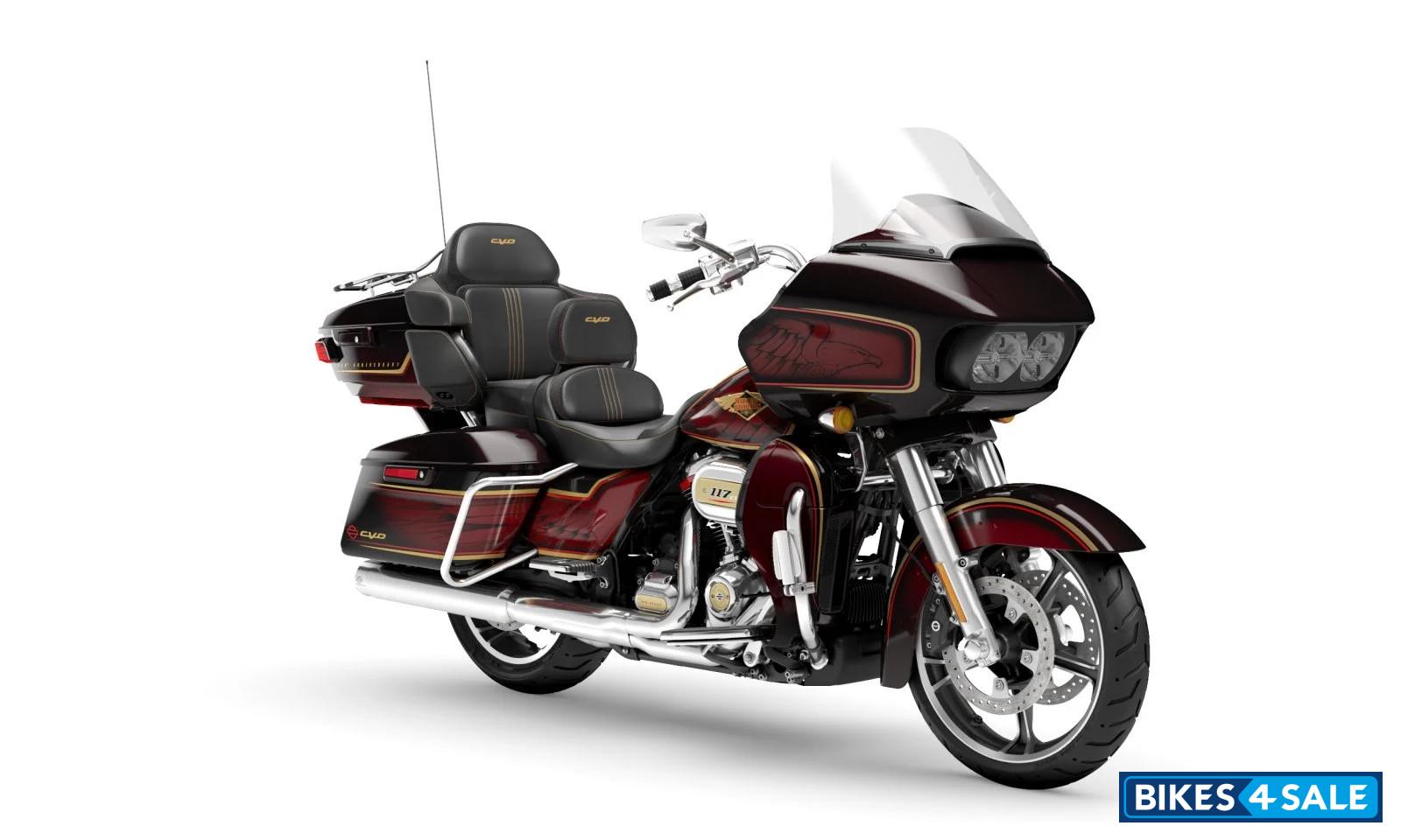 Harley Davidson 2023 CVO Road Glide Limited Anniversary Edition - Heirloom Fade