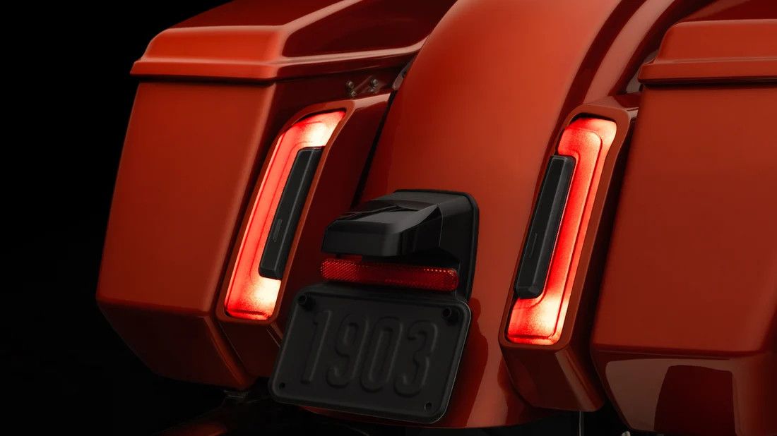 Harley Davidson 2024 Street Glide LED Tail Light