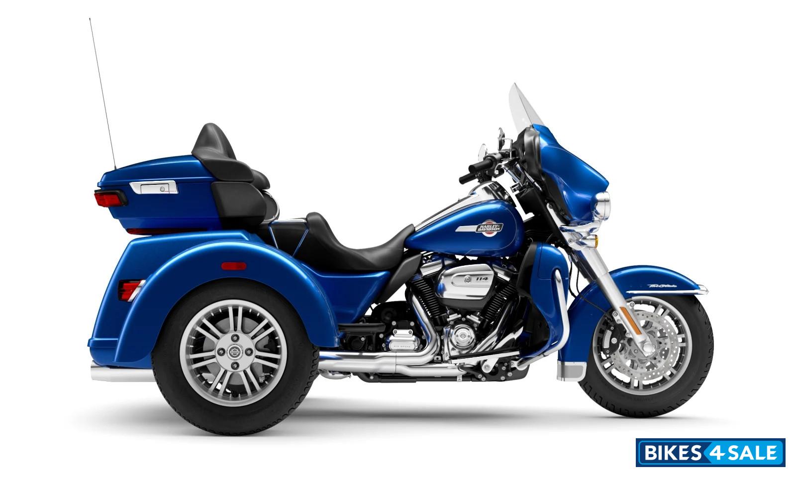Harley Davidson 2024 Tri Glide Ultra - Blue Burst