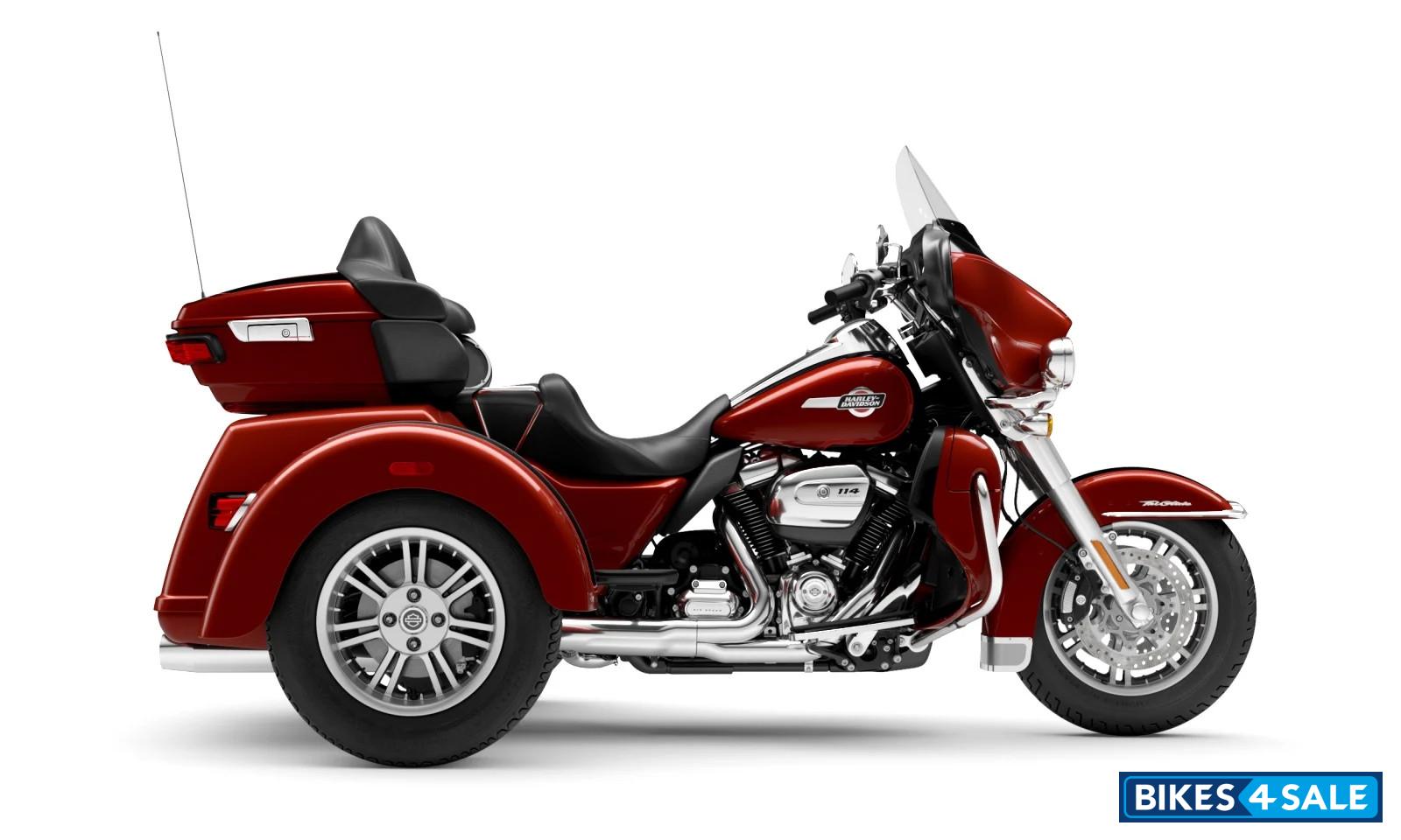 Harley Davidson 2024 Tri Glide Ultra - Red Rock/Vivid Black