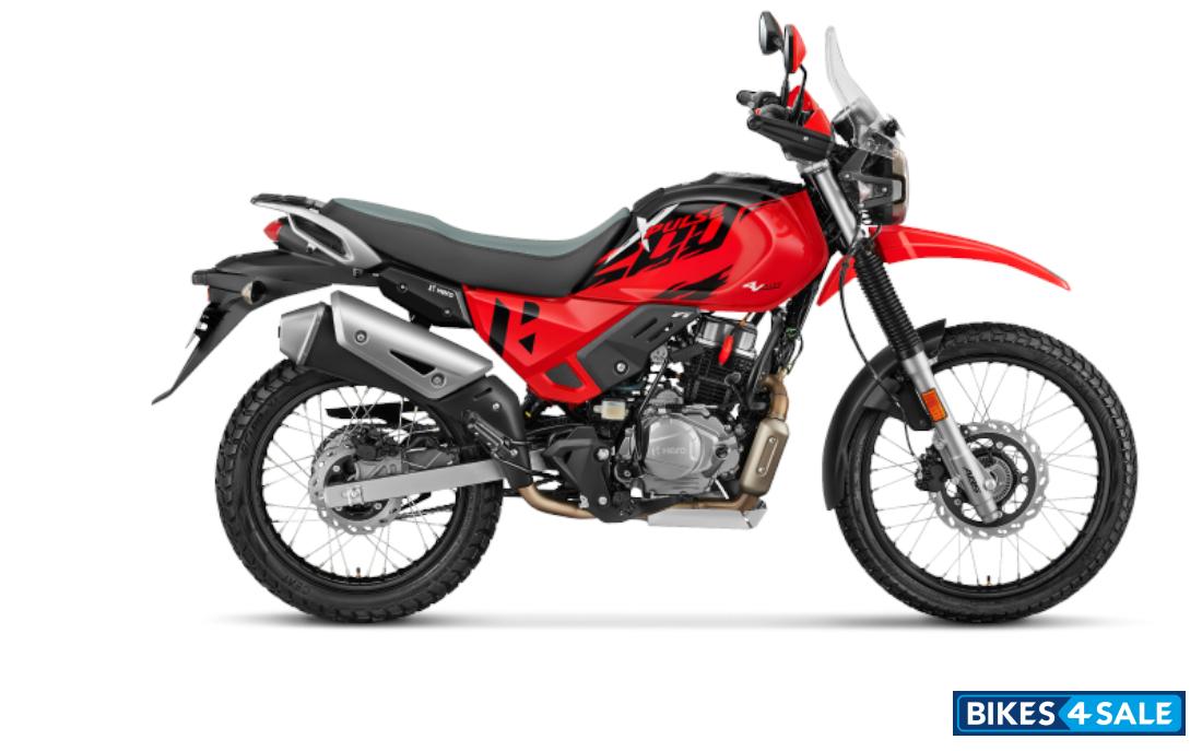 Hero Xpulse 200 4V Black Sports Red