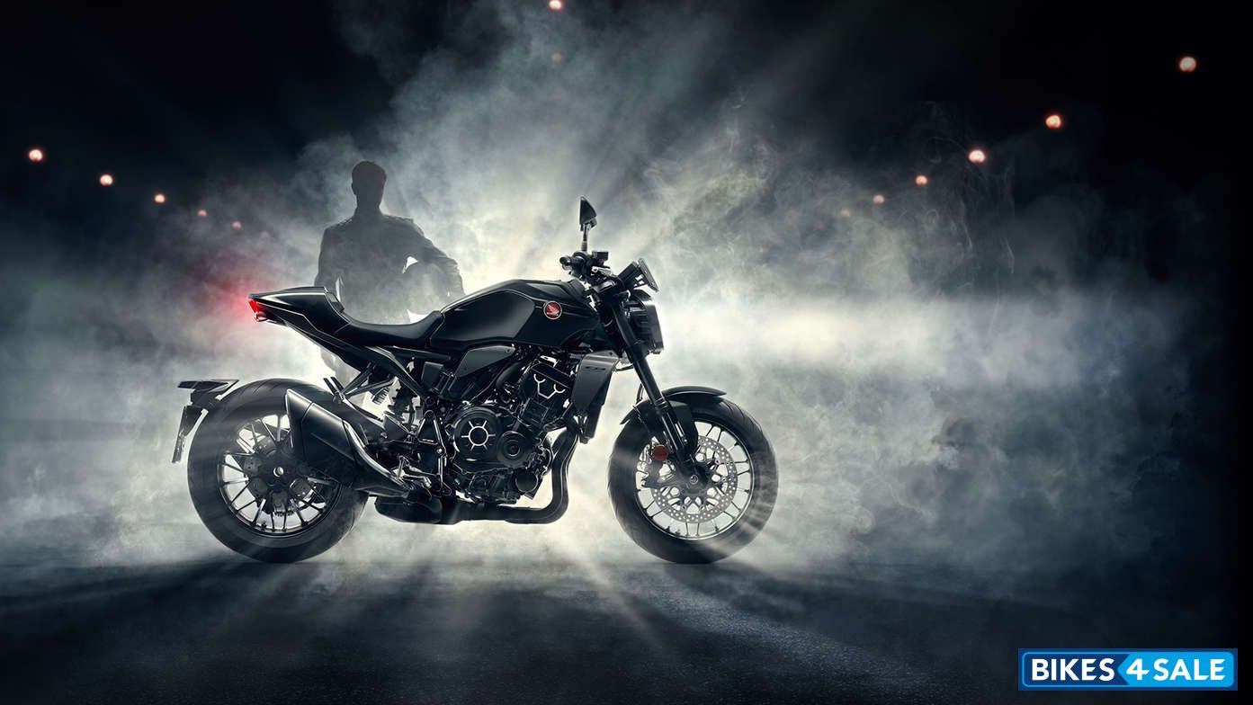 Honda 2021 CB1000R Black Edition