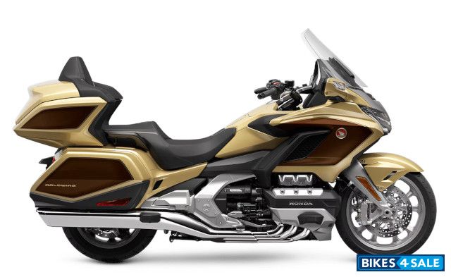 Honda Gold Wing Tour DCT 50th Anniversary Edition