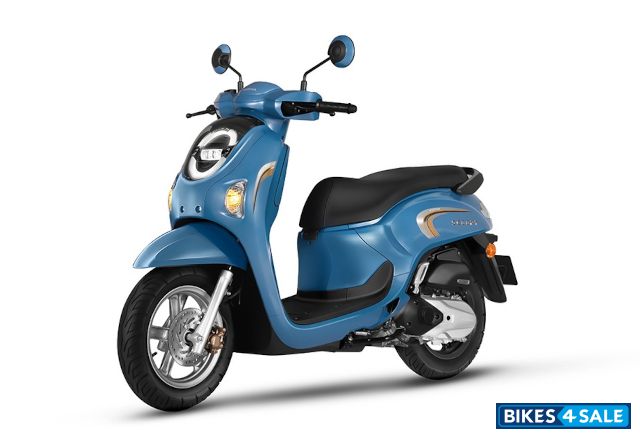 Honda Scoopy Prestige