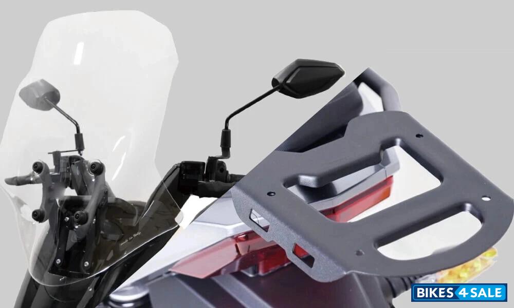 HORWIN SK1 Pro Optional windscreen and tailgate bracket