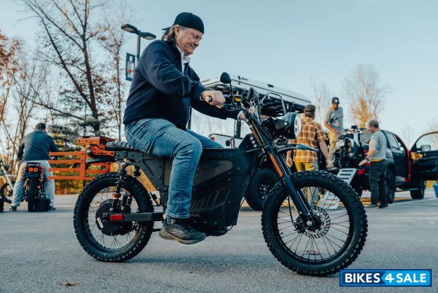 Huck 2023 Overland S