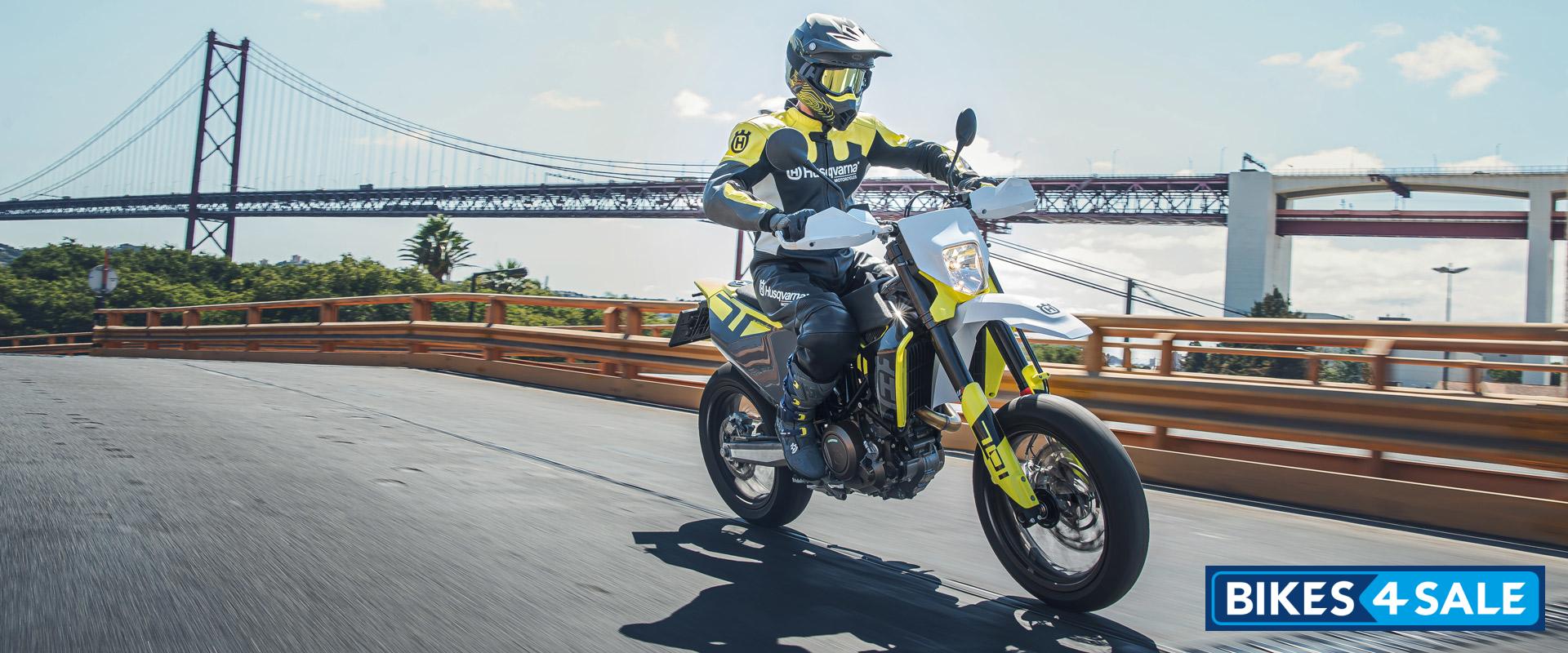 Husqvarna 701 Supermoto 2023